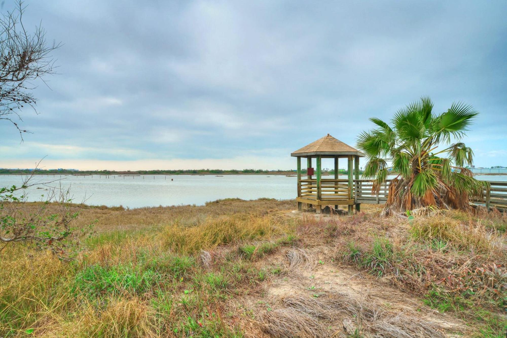 Salt Sun By Avantstay Beach Access Pool Port Aransas Ngoại thất bức ảnh