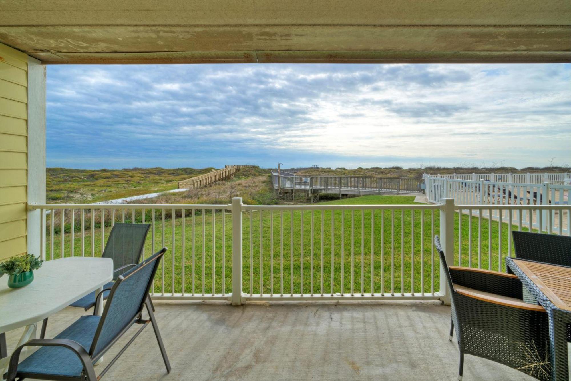 Salt Sun By Avantstay Beach Access Pool Port Aransas Ngoại thất bức ảnh